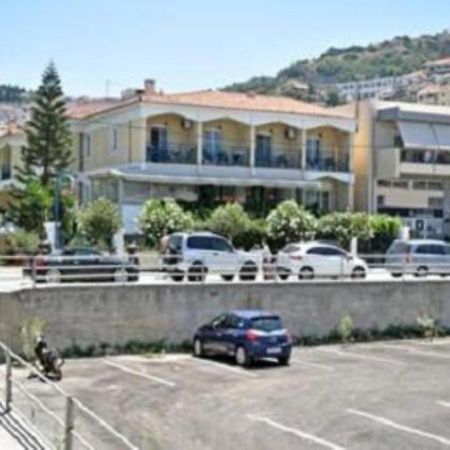 Paradise Hotel ساموس المظهر الخارجي الصورة