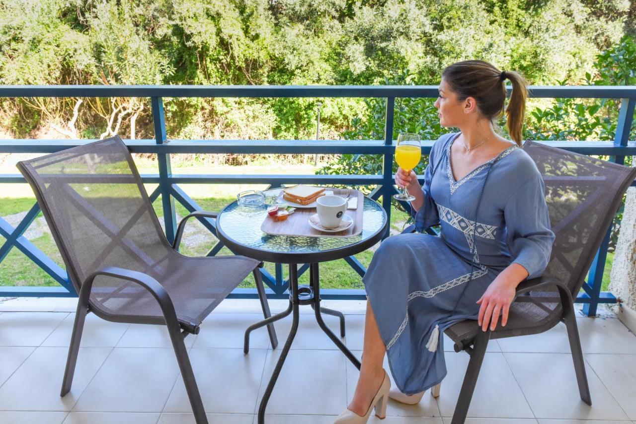 Paradise Hotel ساموس المظهر الخارجي الصورة