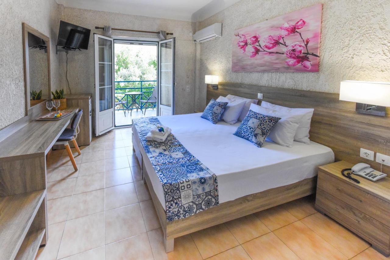 Paradise Hotel ساموس المظهر الخارجي الصورة