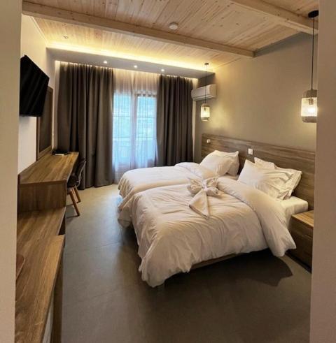 Paradise Hotel ساموس المظهر الخارجي الصورة
