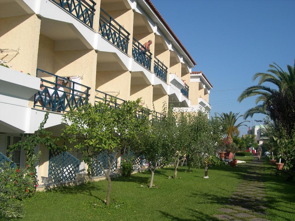 Paradise Hotel ساموس الغرفة الصورة